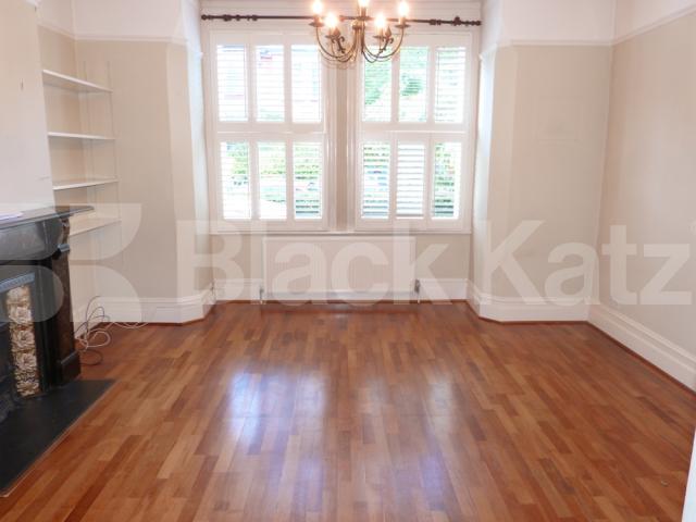 			5 Bedroom, 1 bath, 1 reception House			 Uplands Road, Crouch End