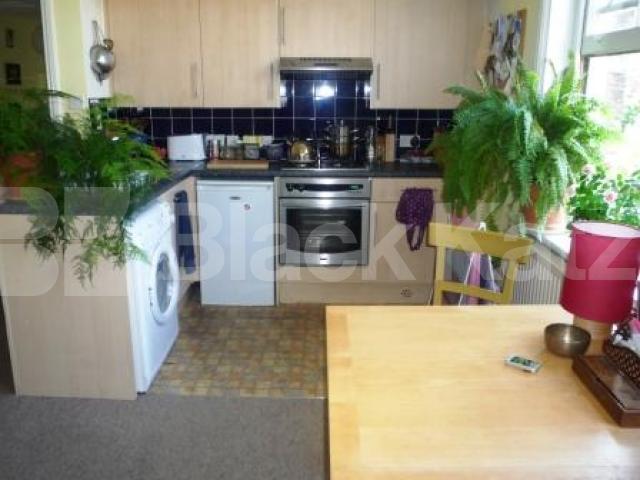 			1 Bedroom, 1 bath, 1 reception Flat			 Crouch Hall Road, CROUCH END