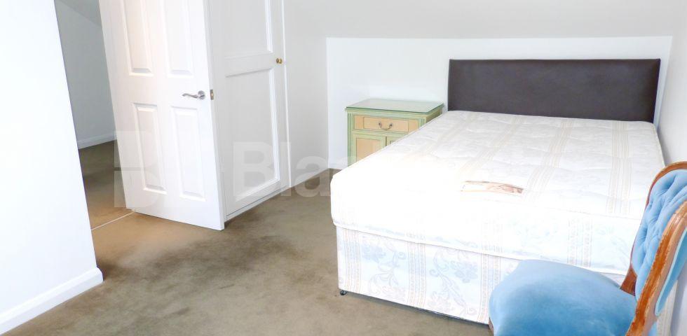 			NEW INSTRUCTION, 2 Bedroom, 1 bath, 1 reception Flat			 Benbow Road, SHEPHERDS BUSH