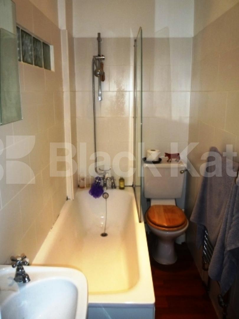 			1 Bedroom, 1 bath, 1 reception Flat			 Campsbourne Road, Hornsey