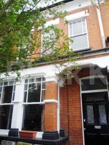 			1 Bedroom, 1 bath, 1 reception Flat			 Glebe Road, Crouch End