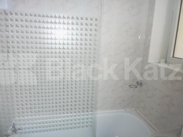 			NEW INSTRUCTION / AVAILABLE NOW / PERFECT FOR STUDENTS, 1 Bedroom, 1 bath, 1 reception Flat			 Hampstead road, Mornington crescent / Euston