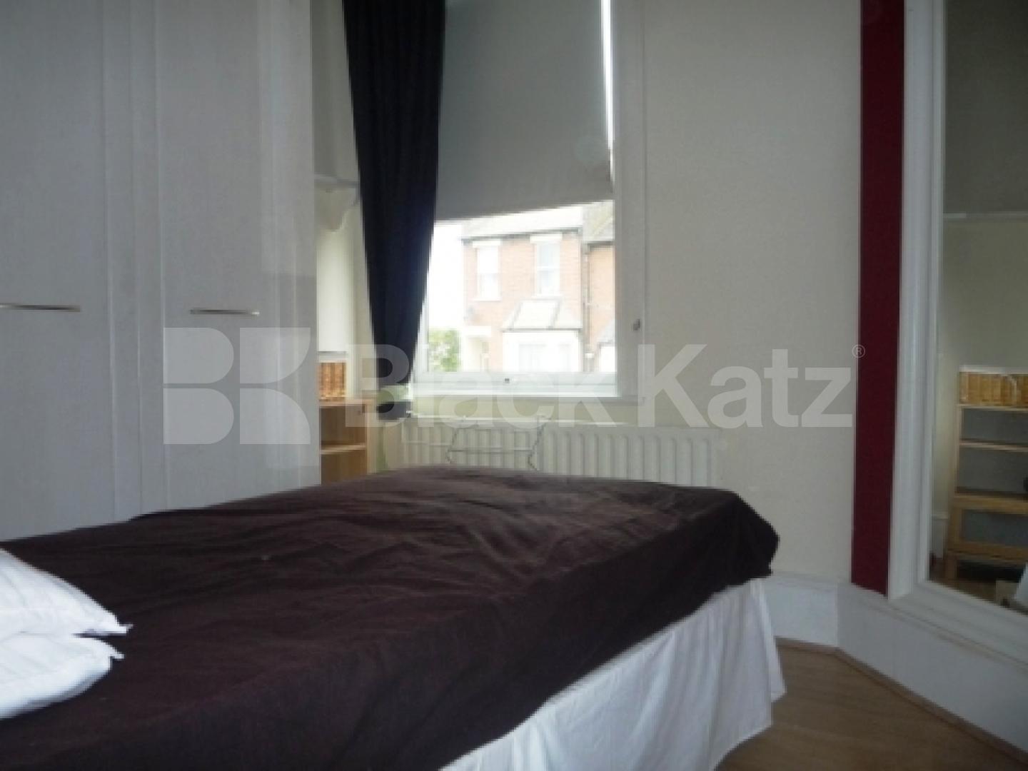 			2 Bedroom, 1 bath, 1 reception Flat			 Pembroke Road, Muswell Hill