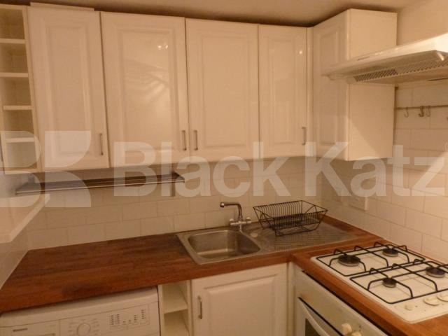 			Coleridge School Catchment!, 1 Bedroom, 1 bath, 1 reception Flat			 Christchurch Road, CROUCH END