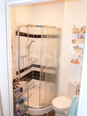 			Studio Apartment, 1 bath, 1 reception Studio			 Temple Road, CROUCH END