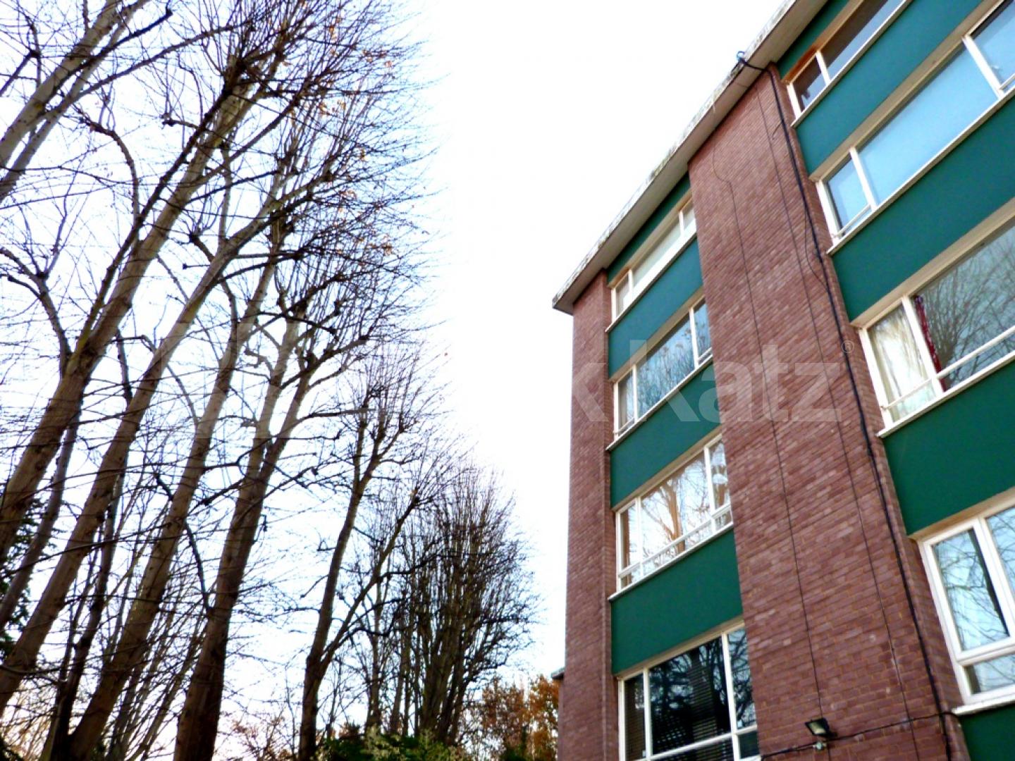 			New Instruction !, 1 Bedroom, 1 bath, 1 reception Flat			 Crescent Road, CROUCH END