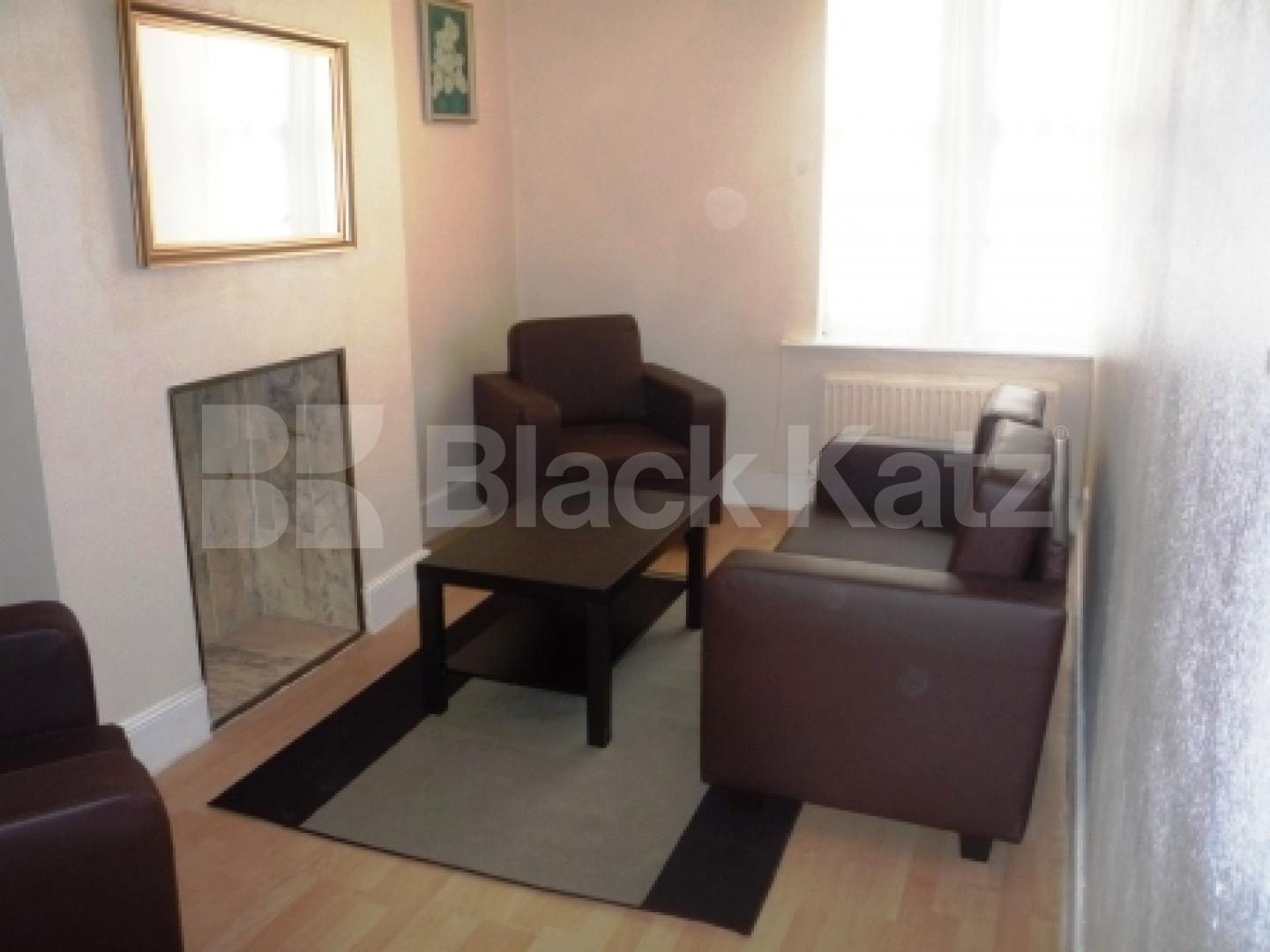 			1 Bedroom, 1 bath, 1 reception Flat			 High Road, Wood Green