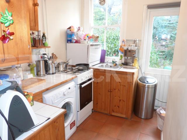 			2 Bedroom, 1 bath, 1 reception Flat			 Palace Gates Road, Alexandra Palace