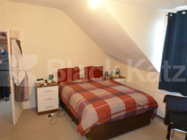 			2 Bedroom, 1 bath, 1 reception Flat			 Church Lane, CROUCH END