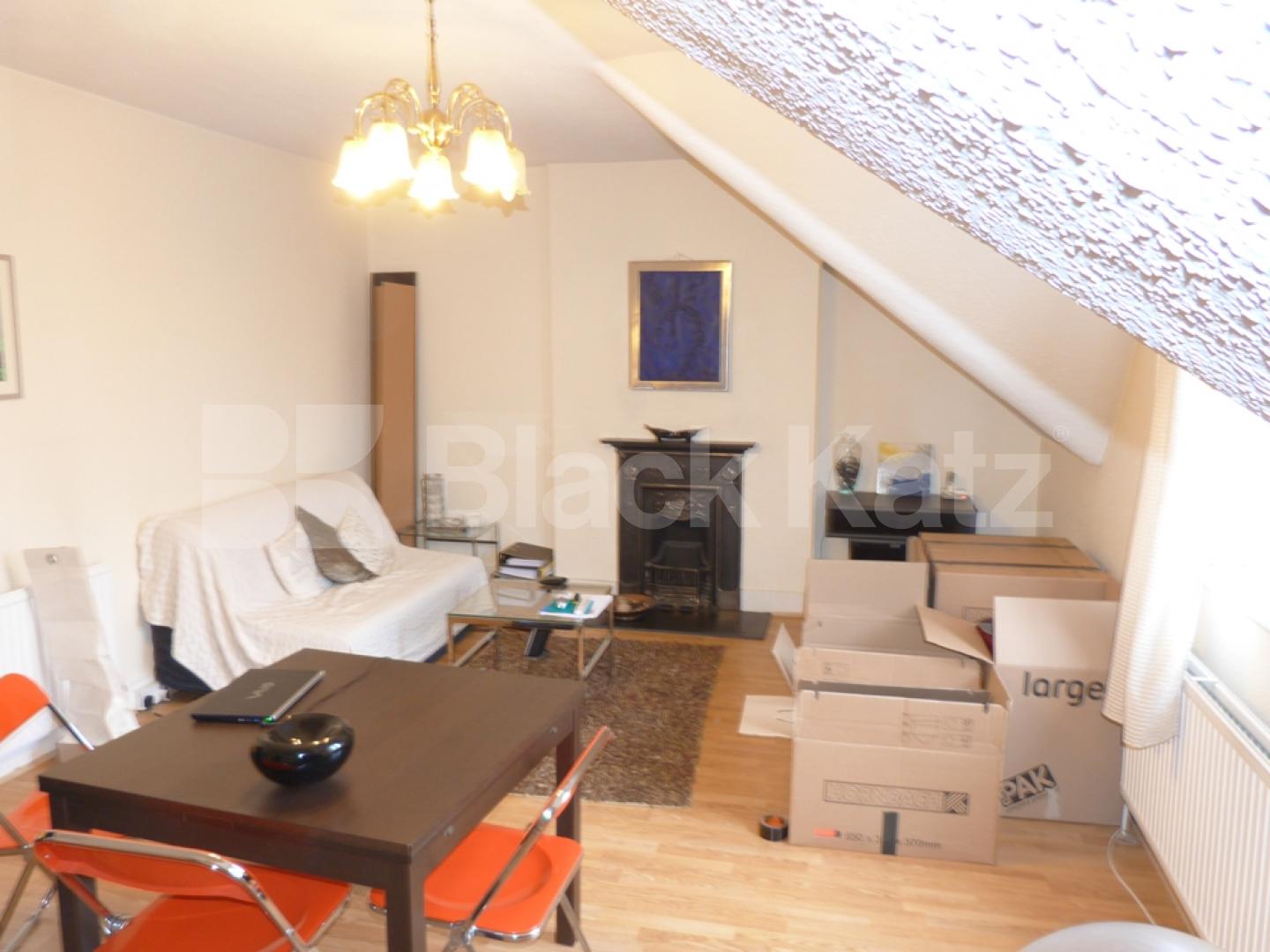 			2 Bedroom, 1 bath, 1 reception Flat			 Church Lane, CROUCH END
