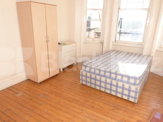 			NEW INSTRUCTION, 2 Bedroom, 1 bath, 1 reception Flat			 Muswell Hill, Muswell Hill