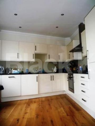 			2 Bedroom, 1 bath, 1 reception Flat			 Curzon Road, MUSWELL HILL