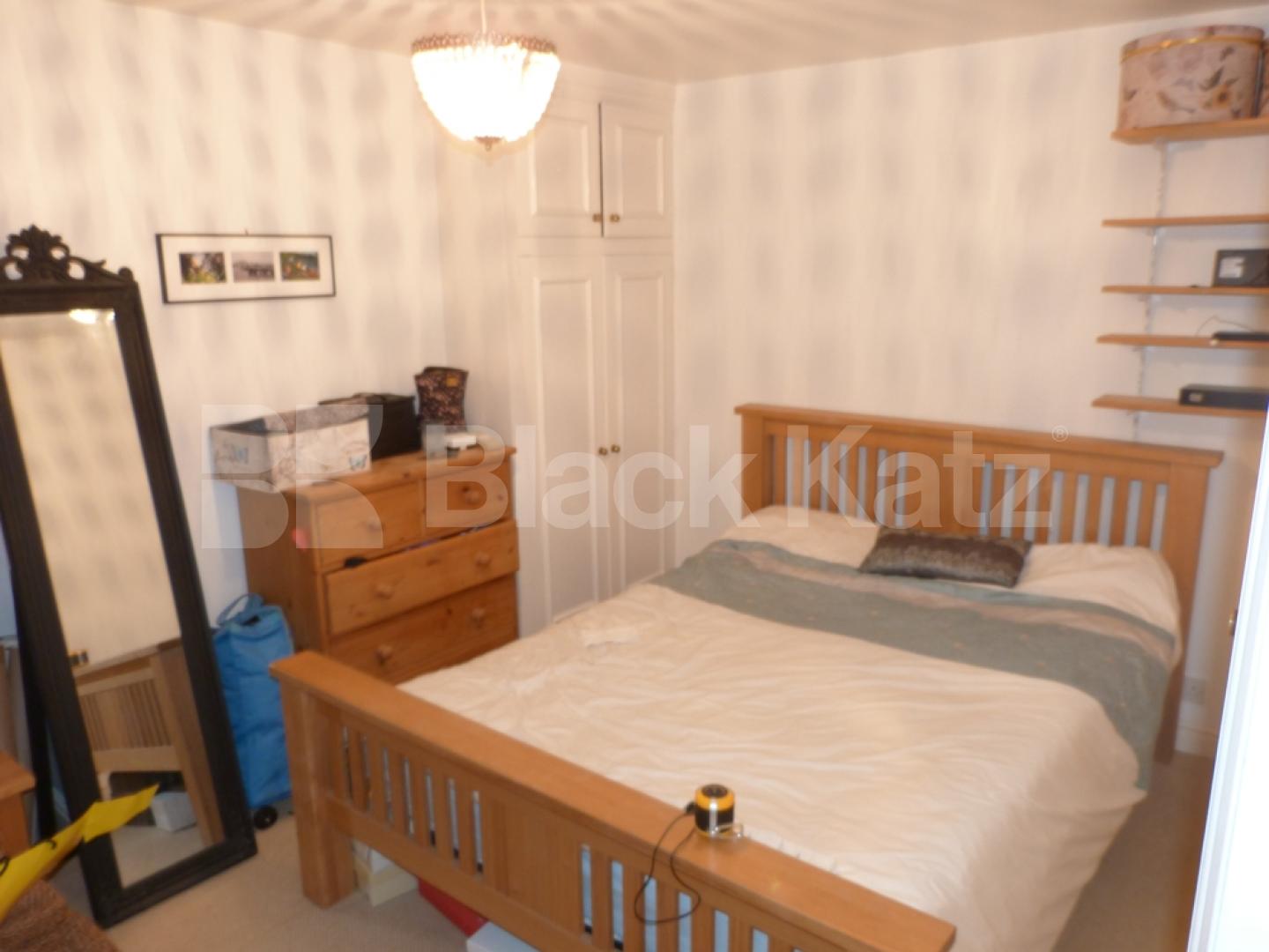 			Beautiful One Bed Property !, 1 Bedroom, 1 bath, 1 reception Ground Floor Flat			 Ridge Road, Crouch End