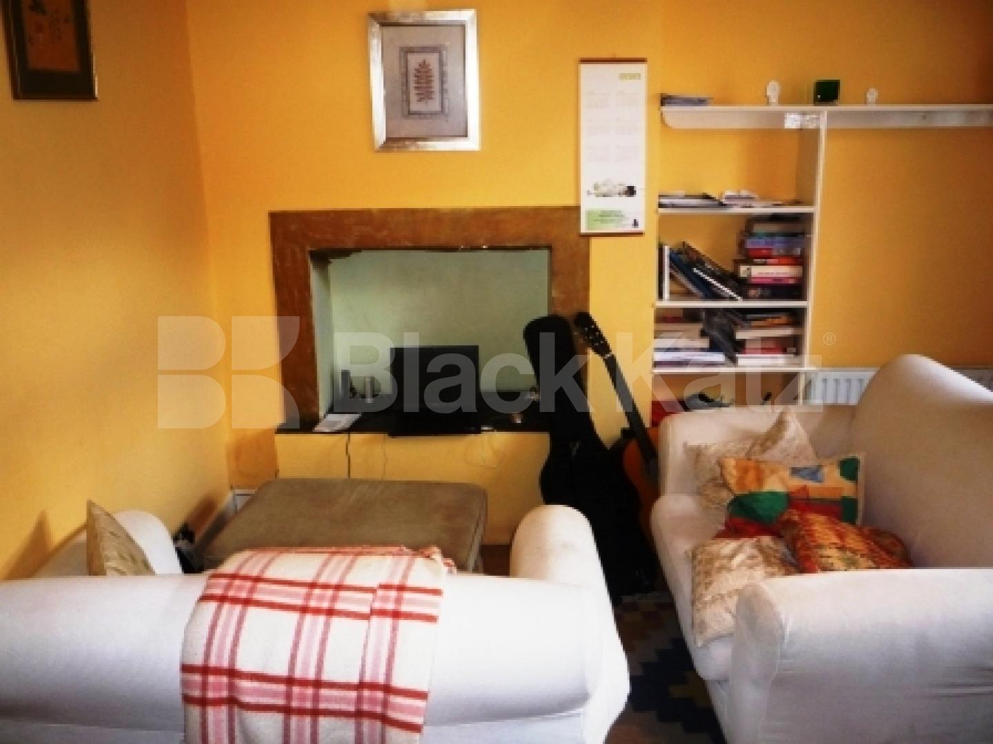 			NEW INSTRUCTION, 1 Bedroom, 1 bath, 1 reception Ground Floor Flat			 Muswell Hill Road, Muswell Hill