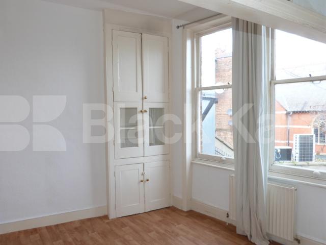 			NEW INSTRUCTION, 2 Bedroom, 1 bath, 1 reception Flat			 Muswell Hill, Muswell Hill