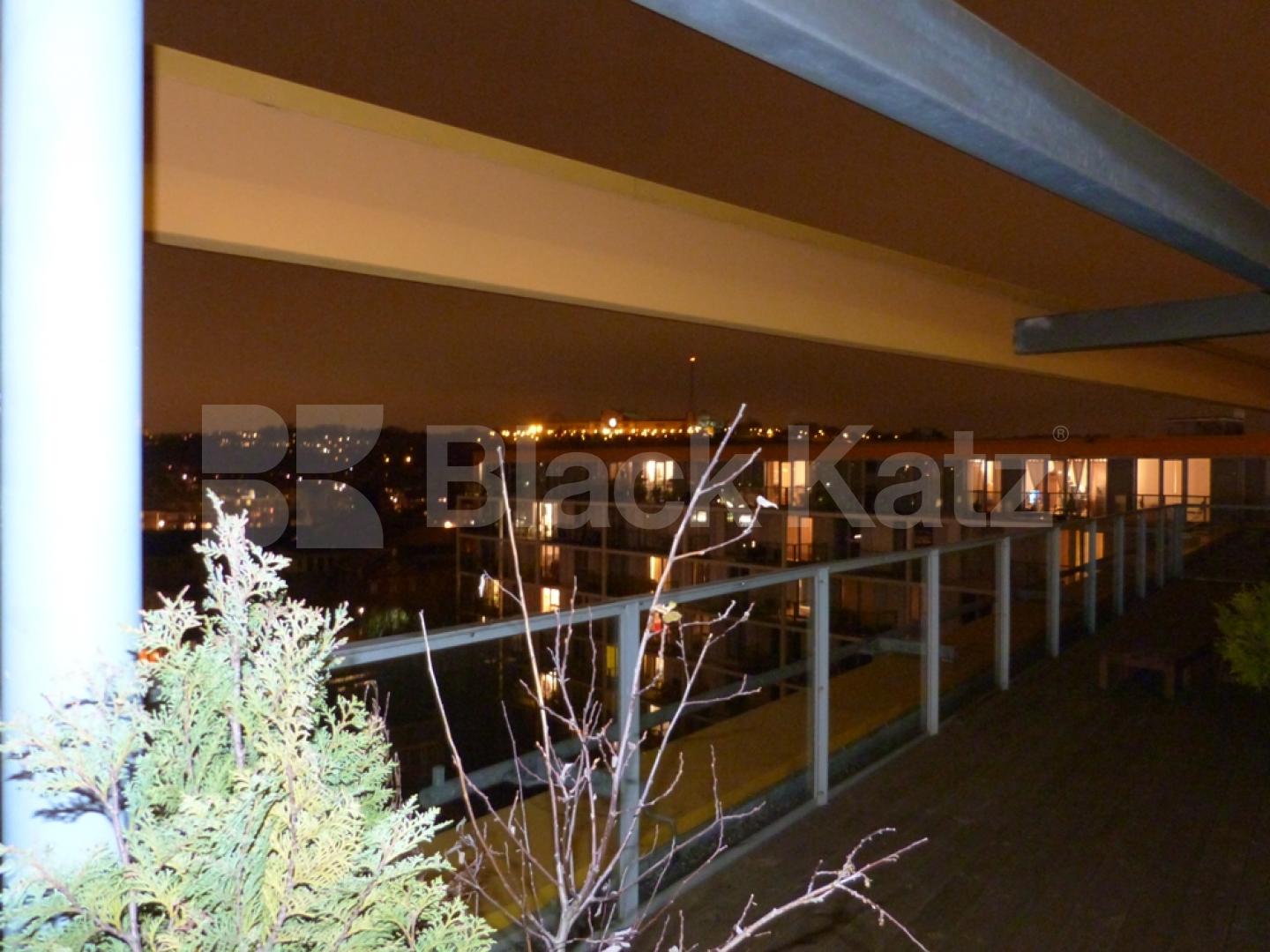 			Amazing Property !, 1 Bedroom, 1 bath, 1 reception Flat			 New River Village, HORNSEY