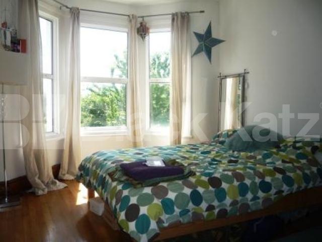 			Available July, 2 Bedroom, 1 bath, 1 reception Flat			 Carlingford Road, TURNPIKE LANE