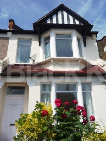 			Fantastic 5 Double Bed House !, 5 Bedroom, 1 bath, 1 reception Terraced House			 Waldeck Road, Turnpike Lane