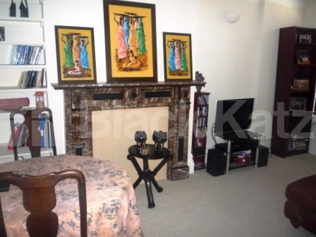 			1 Bedroom, 1 bath, 1 reception Flat			 Hillfield Avenue, CROUCH END