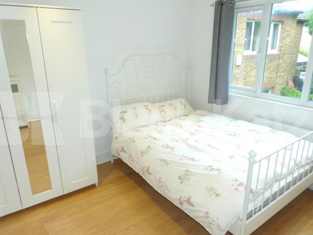 			NEW INSTRUCTION (Private Garden), 5 Bedroom, 1 bath, 1 reception House			 Stevenage Road, Fulham