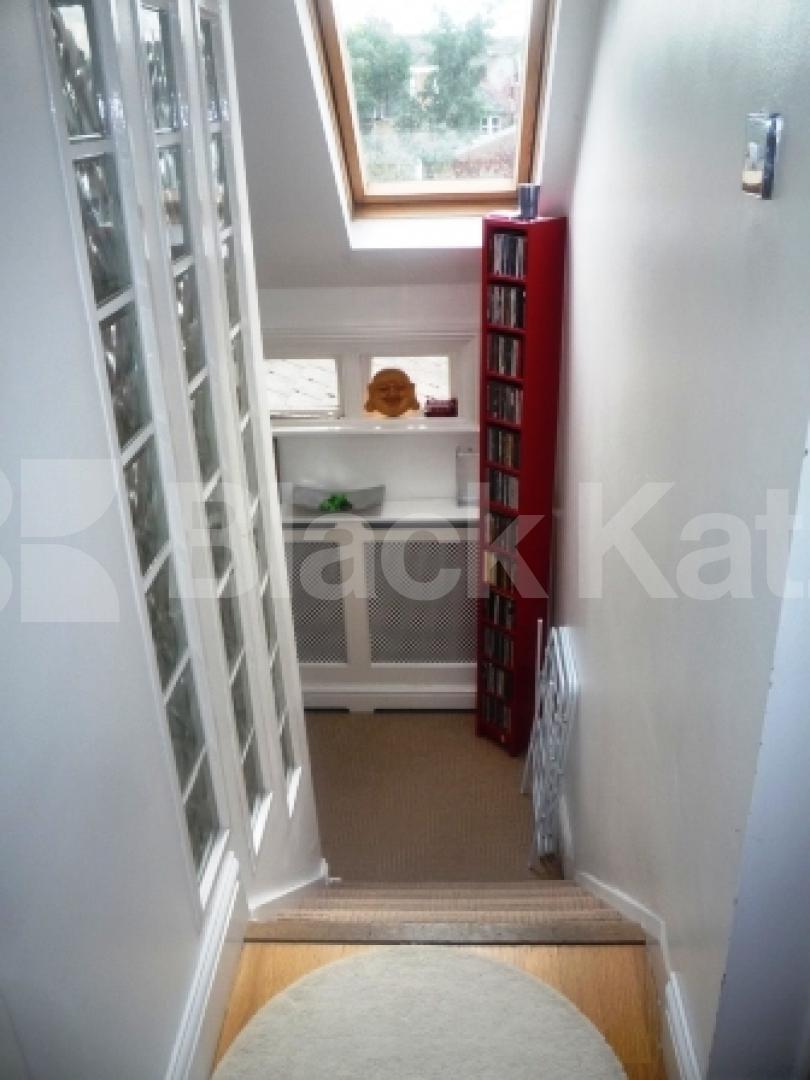 			1 Bedroom, 1 bath, 1 reception Flat			 Nelson Road, Crouch End