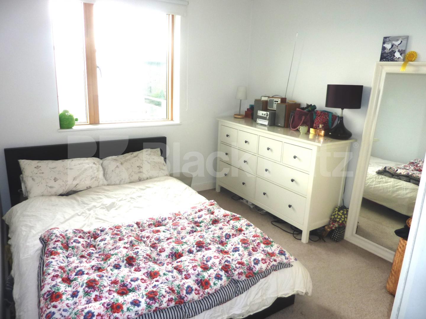 			NEW INSTRUCTION!, 1 Bedroom, 1 bath, 1 reception Flat			 Batholowmew Hse, Southern Row, WESTBOURNE PARK