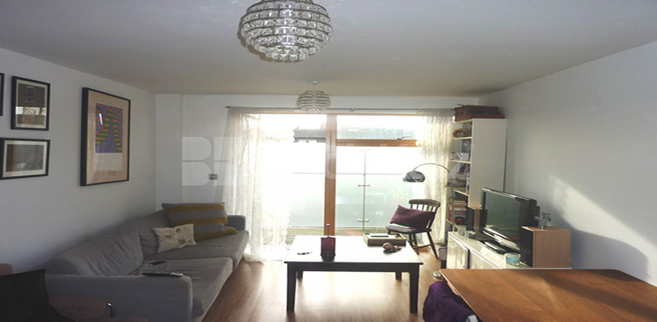 			NEW INSTRUCTION!, 1 Bedroom, 1 bath, 1 reception Flat			 Batholowmew Hse, Southern Row, WESTBOURNE PARK