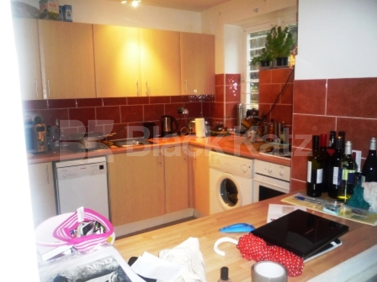 			2 Bedroom, 1 bath, 1 reception Ground Floor Flat			 Shepherds Hill, HIGHGATE