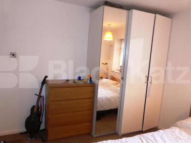 			NEW INSTRUCTION, 1 Bedroom, 1 bath, 1 reception Apartment			 Crescent Road, CROUCH END