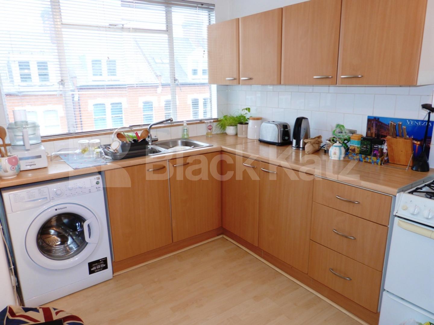 			New Instruction In Heart Of Crouch End !, 1 Bedroom, 1 bath, 1 reception Flat			 Drylands Road, CROUCH END N8