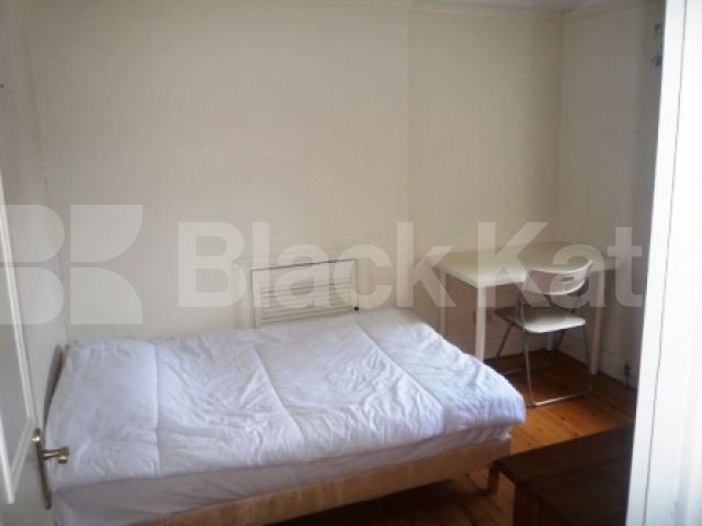 			2 Bedroom, 1 bath, 1 reception Flat			 Haringey Park, Crouch End