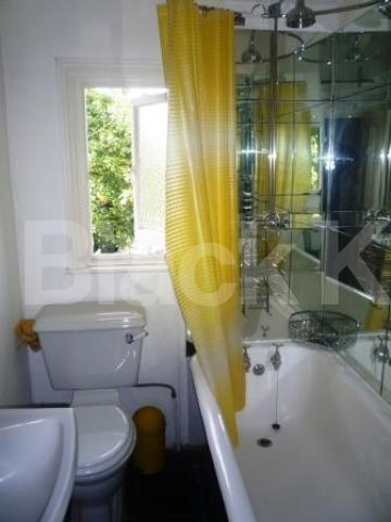 			2 Bedroom, 1 bath, 1 reception Flat			 Haringey Park, Crouch End