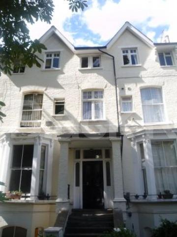 			2 Bedroom, 1 bath, 1 reception Flat			 Haringey Park, Crouch End