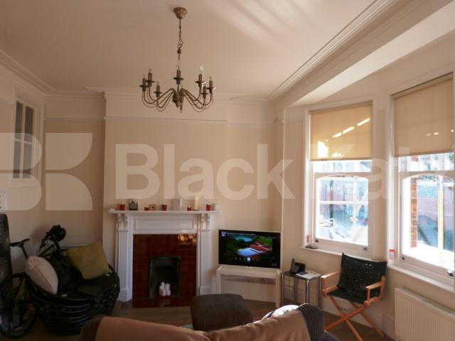 			Stunning Refurbished Property, 2 Bedroom, 1 bath, 1 reception Flat			 Fortis Green Road, Muswell Hill