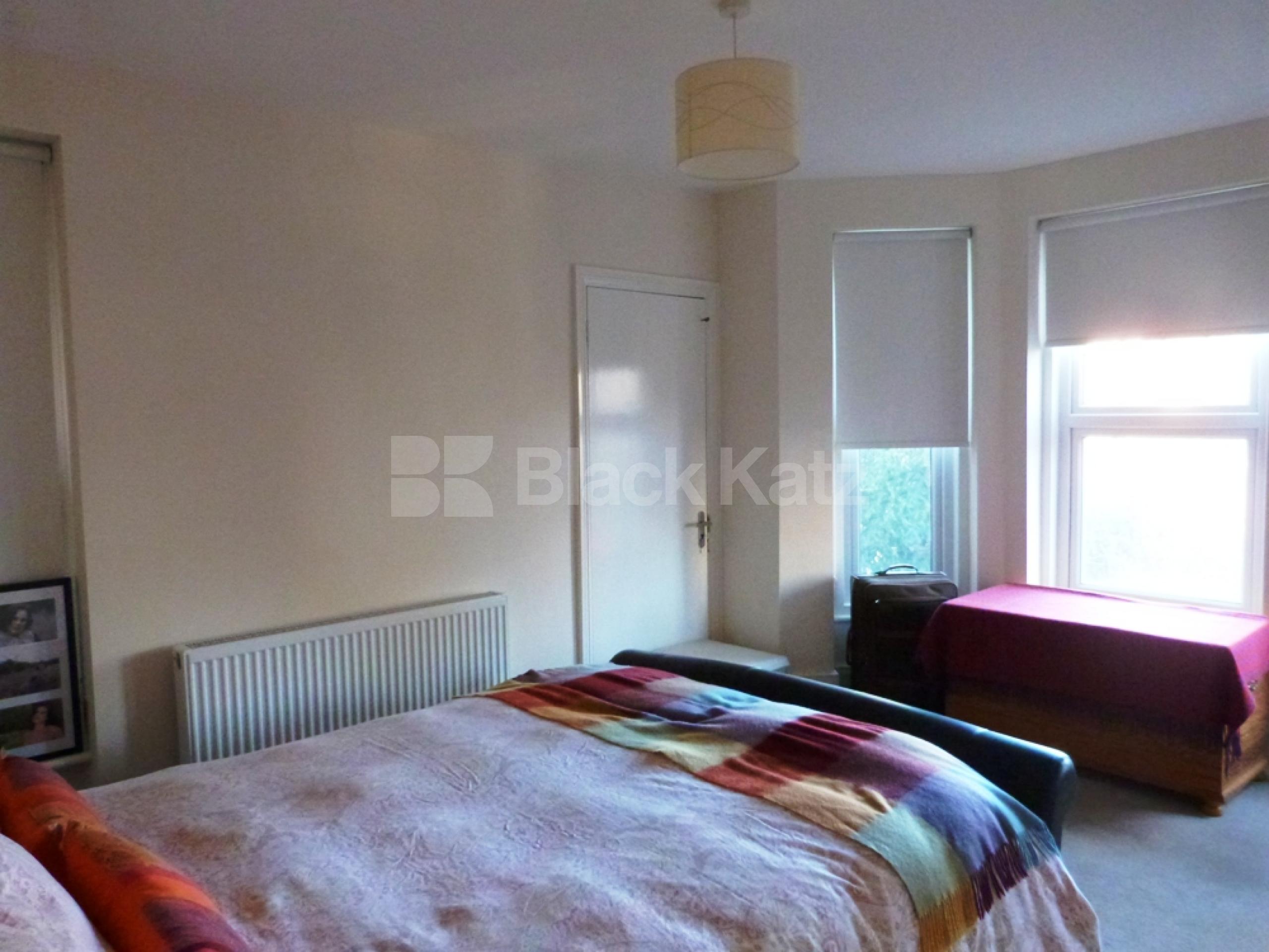 			Stunning Refurbished Property, 2 Bedroom, 1 bath, 1 reception Flat			 Fortis Green Road, Muswell Hill N10