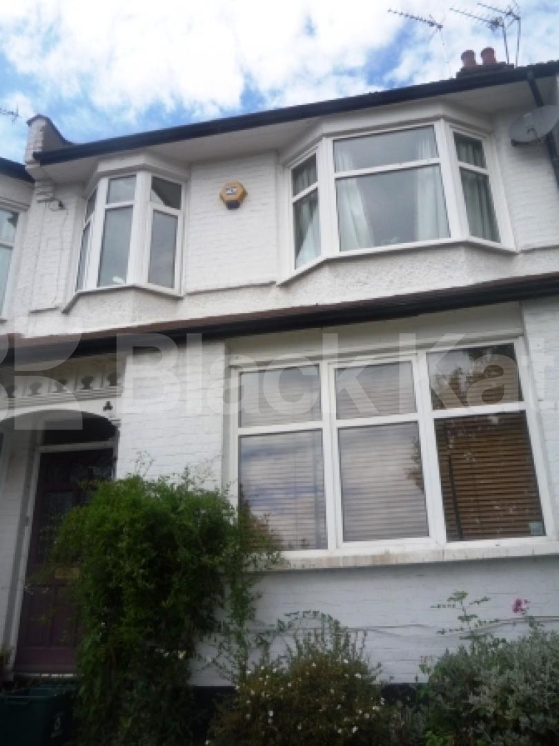 			Available Mid August, 3 Bedroom, 1 bath, 1 reception Terraced House			 Blake Road, BOUNDS GREEN