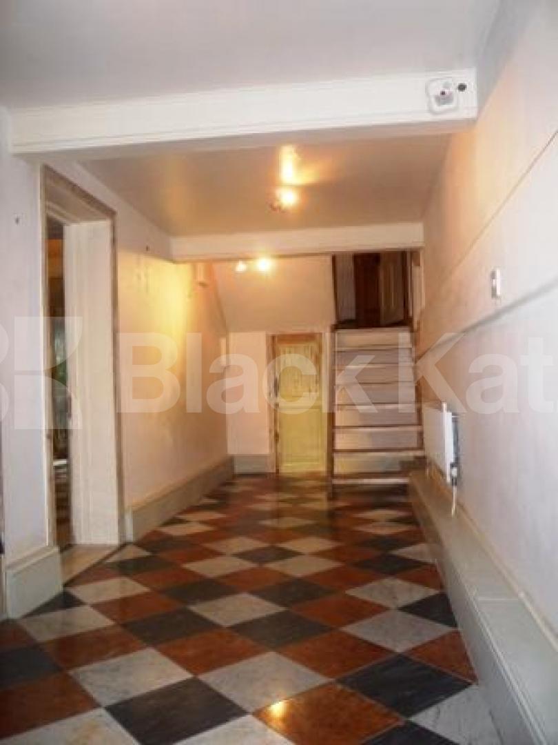 			Impressive 4 bed Edwardian House with south facing garden : Coleridge catchment, 4 Bedroom, 1 bath, 1 reception Semi-Detached House			 Crouch Hall Road, Crouch End