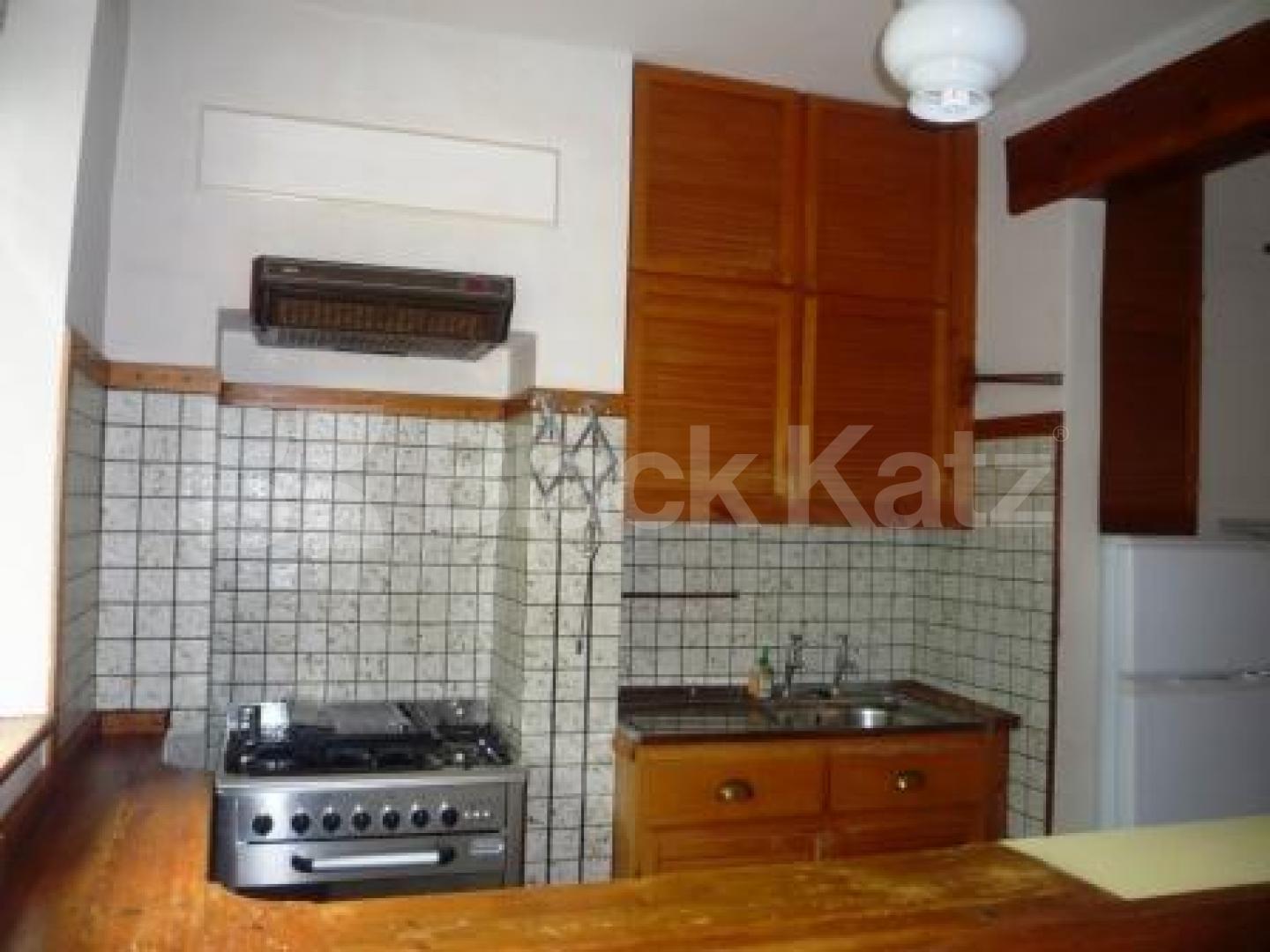 			Impressive 4 bed Edwardian House with south facing garden : Coleridge catchment, 4 Bedroom, 1 bath, 1 reception Semi-Detached House			 Crouch Hall Road, Crouch End