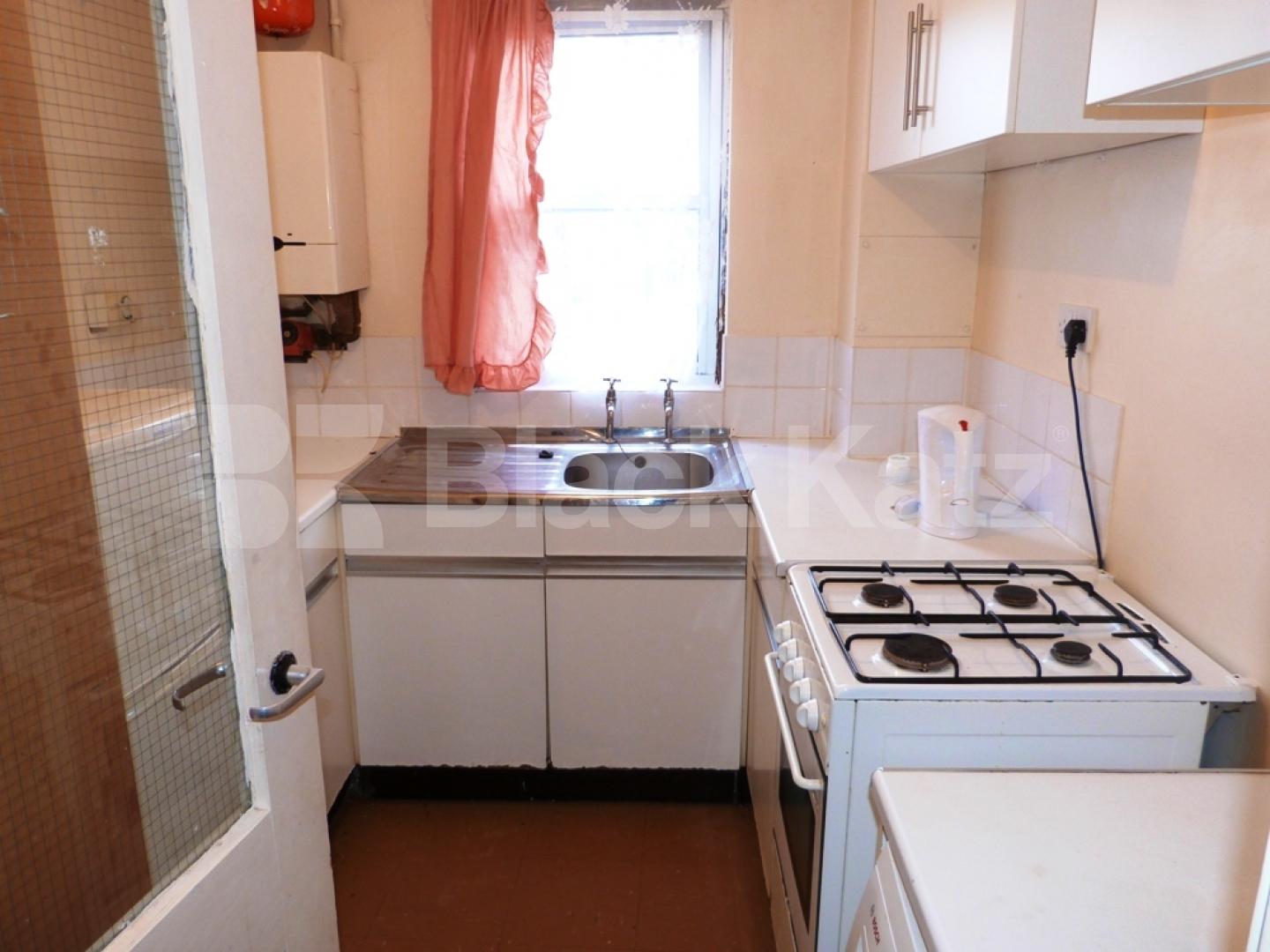 			Great Garden Proeperty !, 1 Bedroom, 1 bath, 1 reception Flat			 Ermine Road, Seven Sisters