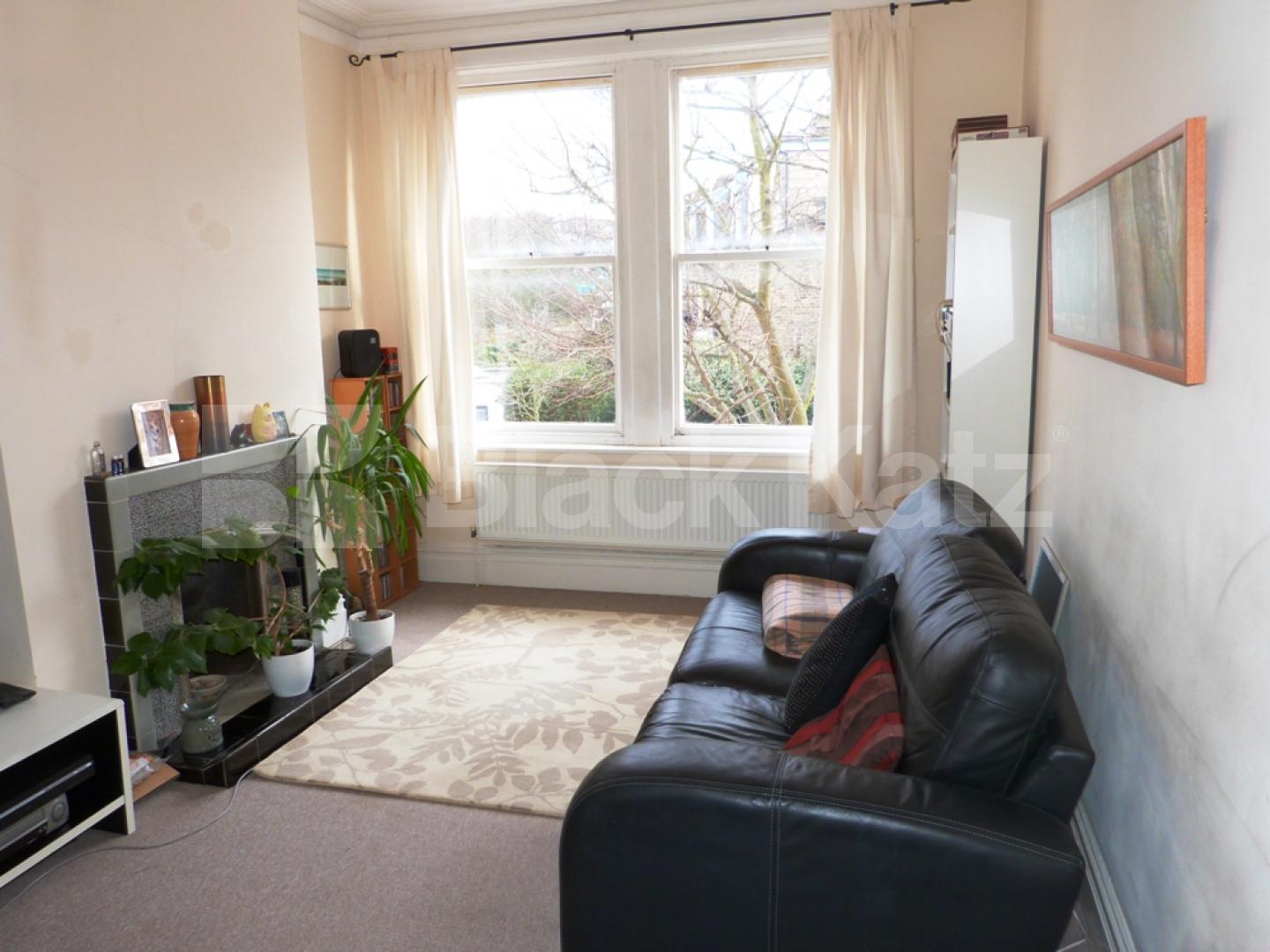 			New instruction!, 2 Bedroom, 1 bath, 1 reception Flat			 Weston Park, Crouch End