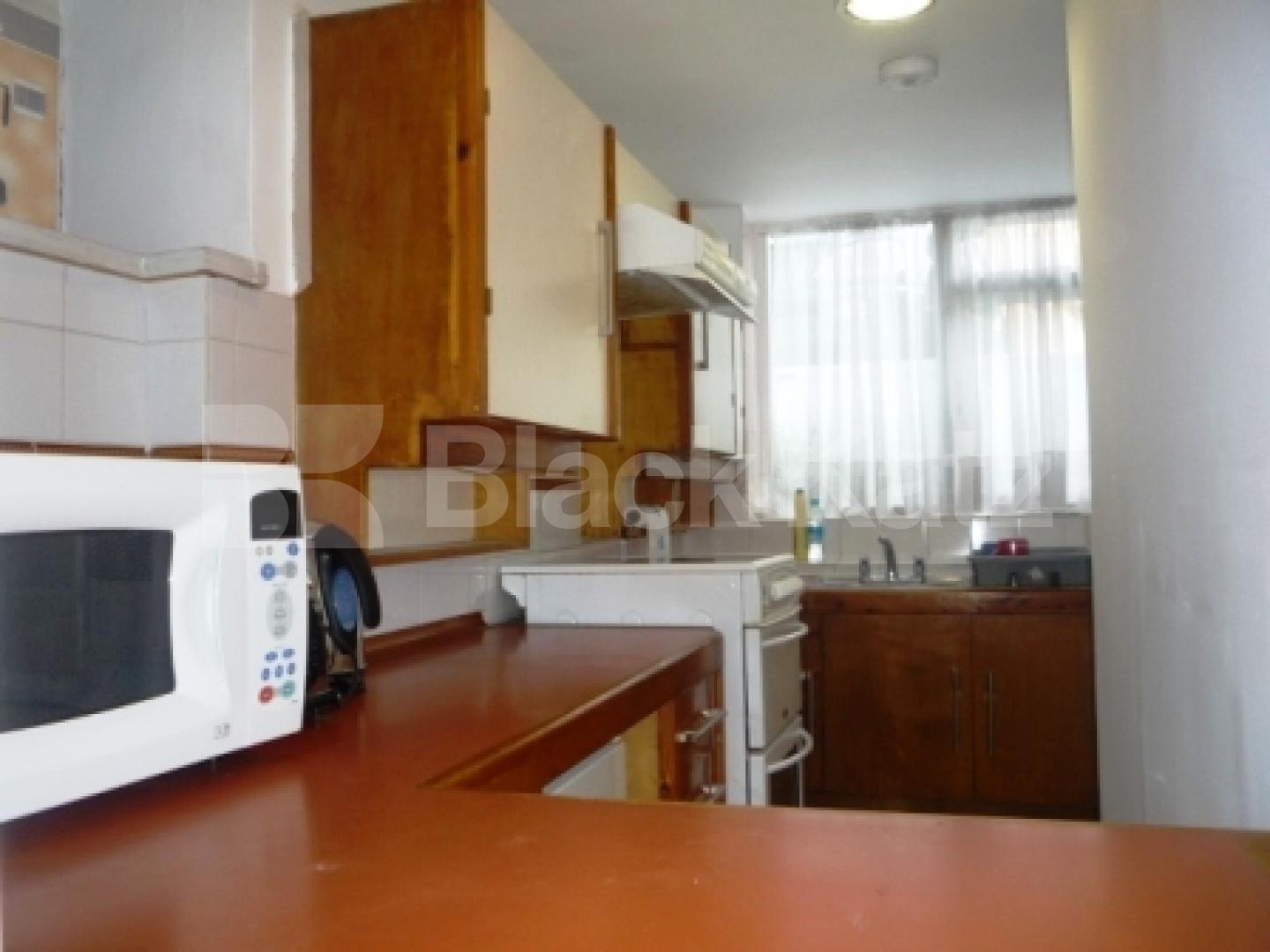 			LET, 1 Bedroom, 1 bath, 1 reception Flat			 Dukes Avenue, MUSWELL HILL