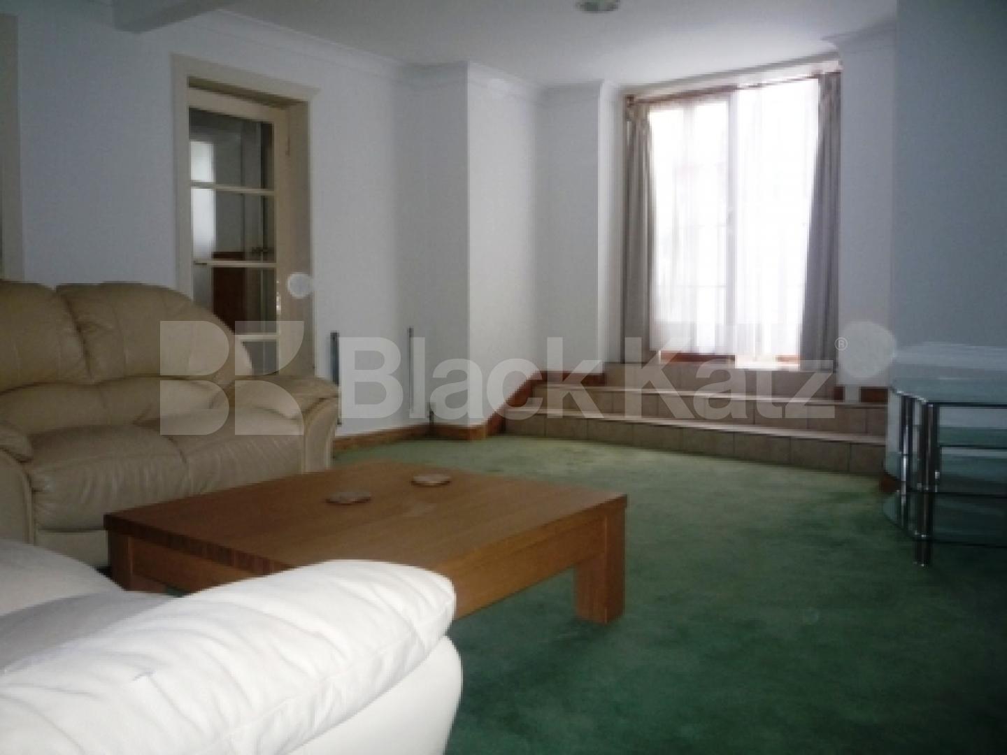 			LET, 1 Bedroom, 1 bath, 1 reception Flat			 Dukes Avenue, MUSWELL HILL