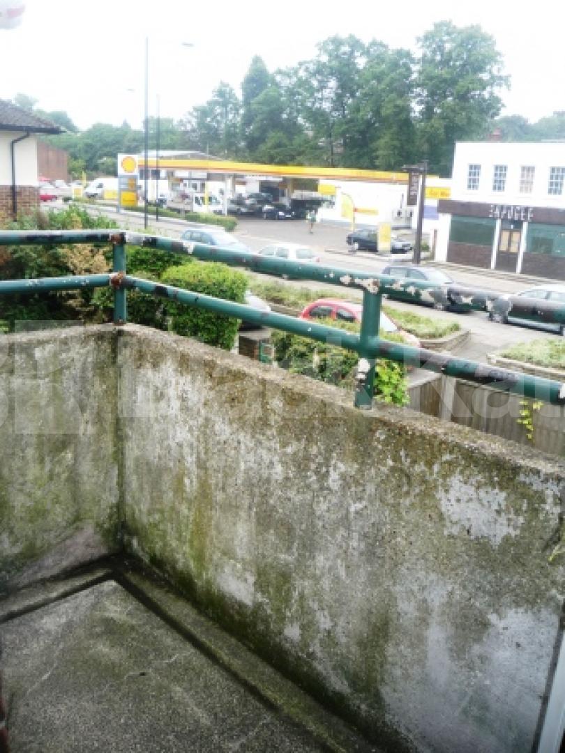 			4 Bedroom, 1 bath, 1 reception Flat			 Park Road, CROUCH END