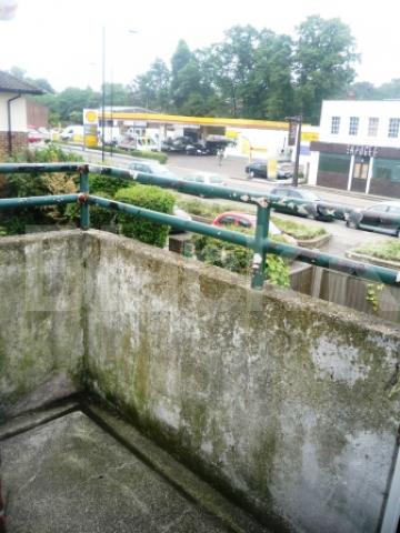 			4 Bedroom, 1 bath, 1 reception Flat			 Park Road, CROUCH END