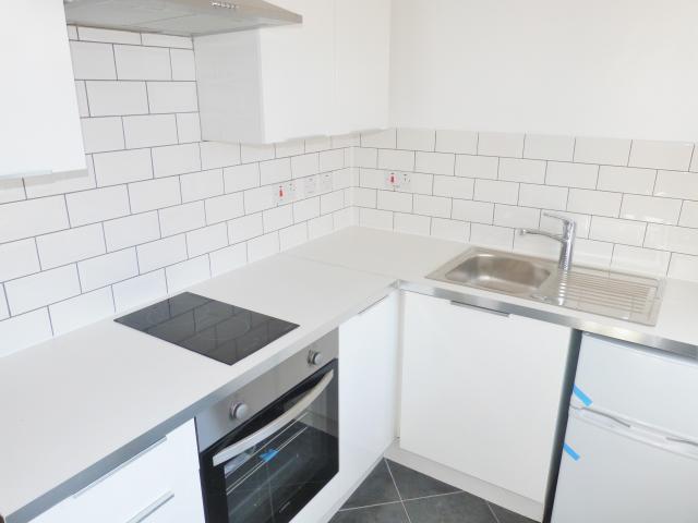 			Newly refurbished., Studio Apartment, 1 bath, 1 reception Flat			 Dudden Hill Lane, DOLLIS HILL