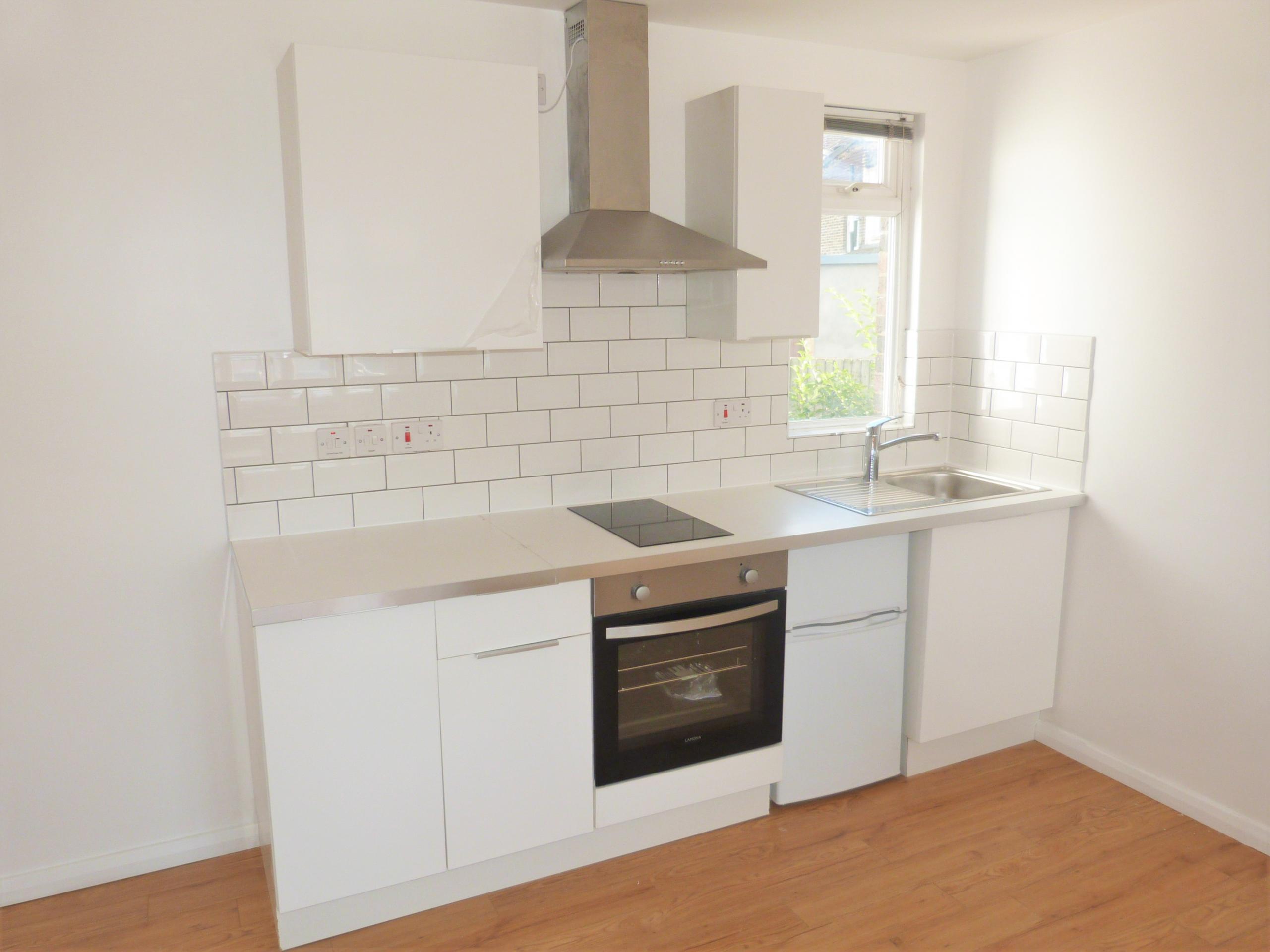 			Newly refurbished., Studio Apartment, 1 bath, 1 reception Flat			 Dudden Hill Lane, DOLLIS HILL nw10