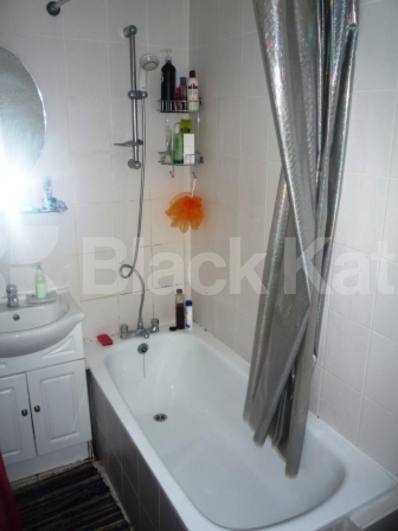 			1 Bedroom, 1 bath, 1 reception Ground Floor Flat			 Muswell Hill, Muswell Hill