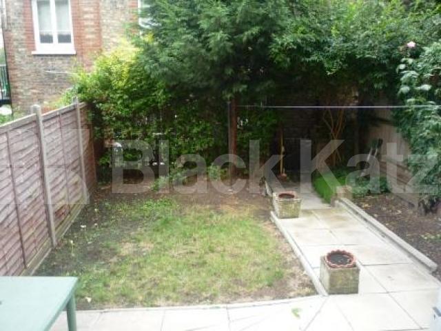 			1 Bedroom, 1 bath, 1 reception Ground Floor Flat			 Muswell Hill, Muswell Hill