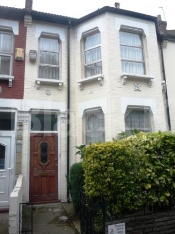 			4 Bedroom, 1 bath, 1 reception House			 Wightman Road, HARINGEY LADDER