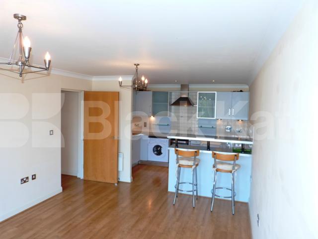 			Brand new serviced apartment in the heart of Crouch End , 2 Bedroom, 1 bath, 1 reception Serviced Apartments			 Northpoint , Tottenham Lane, Crouch End